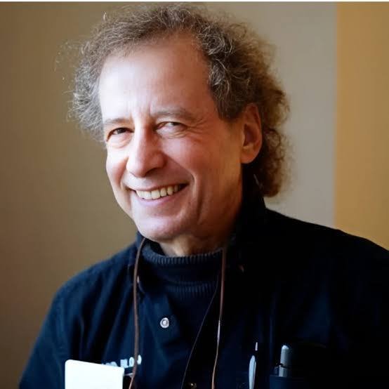 Inside Genius: Howard Bloom’s Wild Link Between Einstein and Michael Jackson
