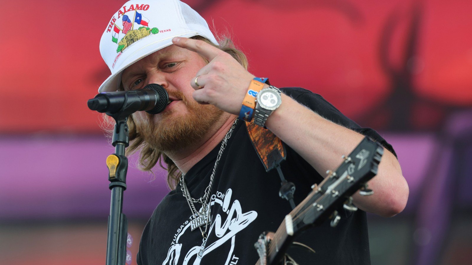 Treaty Oak Revival Have Finally Had It With Fans Throwing Things: Its Hurting People