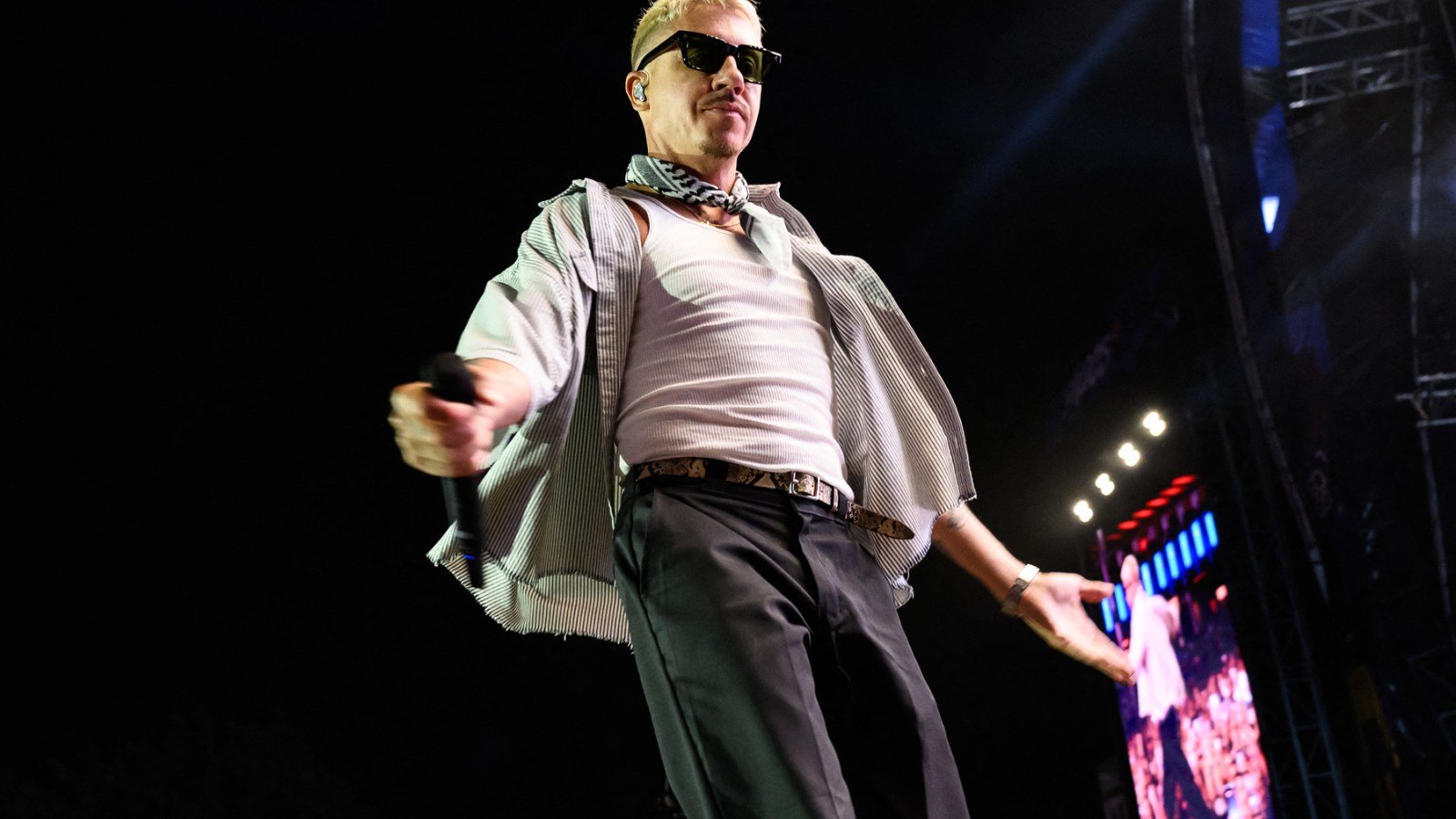 Macklemore Dropped From Ed Sheeran Tour After Onstage Free Palestine Statements Macklemore Dropped From Ed Sheeran Tour After Onstage Free Palestine Statements